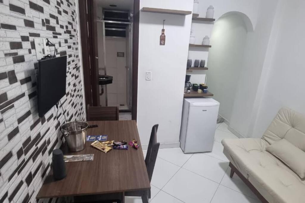 Apartamento E Sala A Uma Quadra Da Copacabana Posto 02 Río de Janeiro